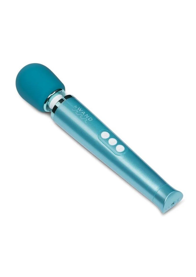 Le Wand Dive Vibrating Massager