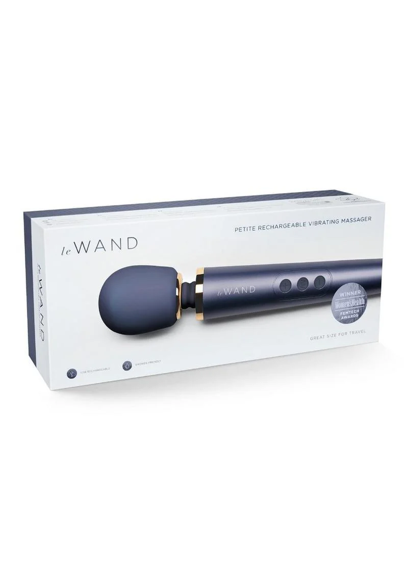 Le Wand Petite Rechargeable Silicone Vibrating Massager - Image 17