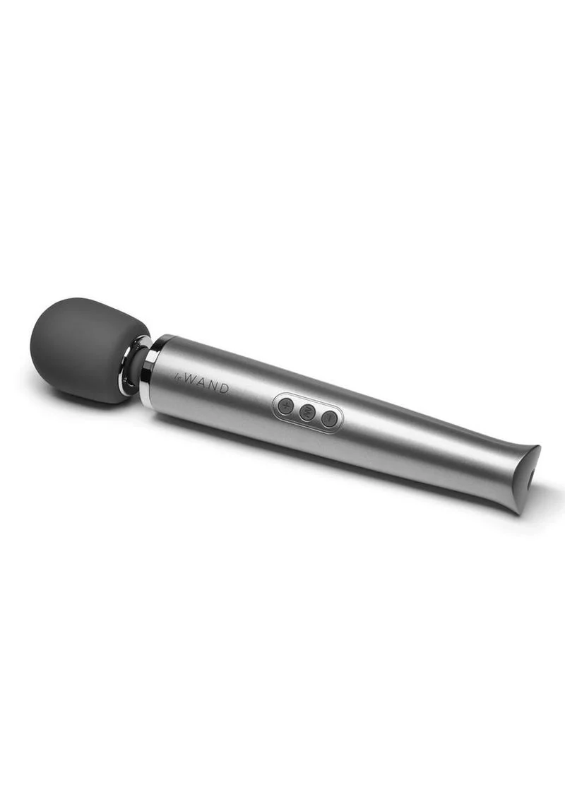 Le Wand Rechargeable Silicone Massager With Powerful Vibrations - Image 4