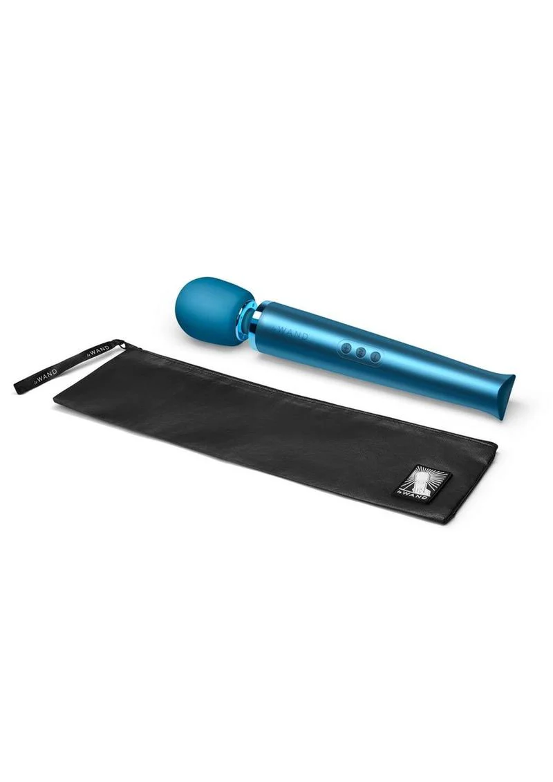 Le Wand Rechargeable Silicone Massager With Rumbly Vibe - Image 3