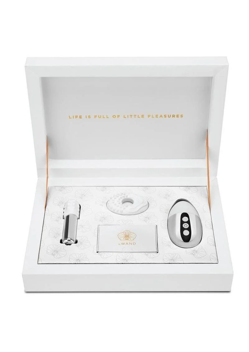 leWand Little Pleasures Collection
