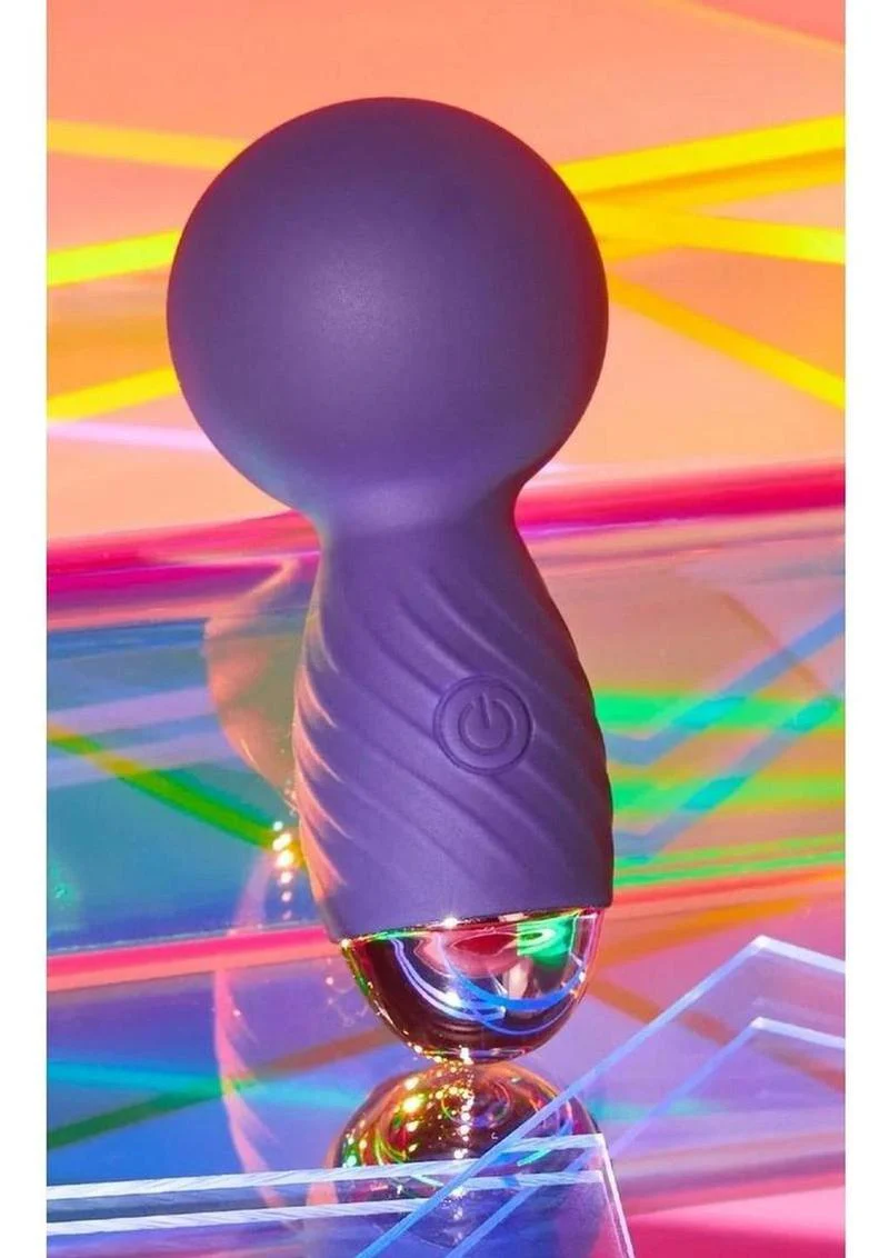 Love to Love Itsy Bitsy Tiny Wand Travel Size Rechargeable Vibrator - Image 6