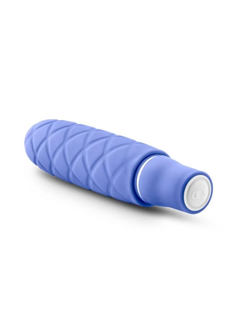 Luxe Cozi Mini Textured Surface And Silicone Vibrator - Image 3