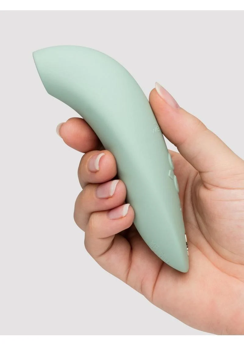 We Vibe Melt 2 Air Pulse Clitoral Stimulator for Couples - Image 3